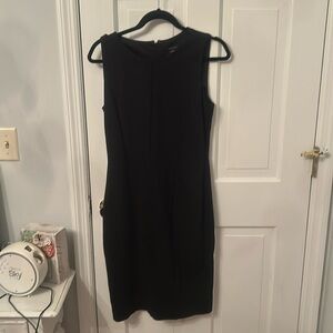 Ann Taylor size 6